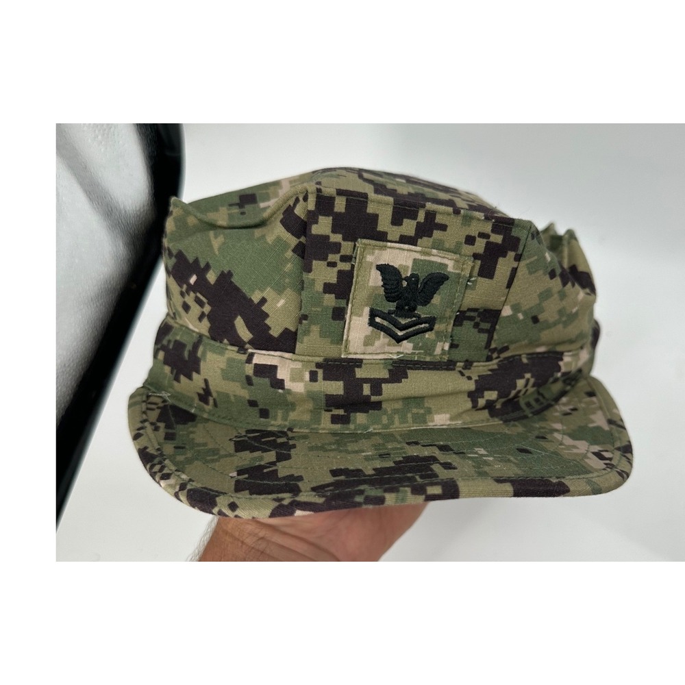 US Navy NWU Type III Working Utility Cap AOR2 Camo 8 Point Hat Size 7 1/4 Sekri